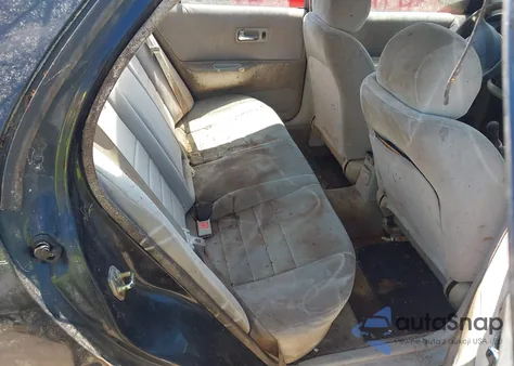 1993 Nissan Altima Xe/Gxe/Se/Gle z USA, uszkodzony, nr VIN 1N4BU31F7PC237908